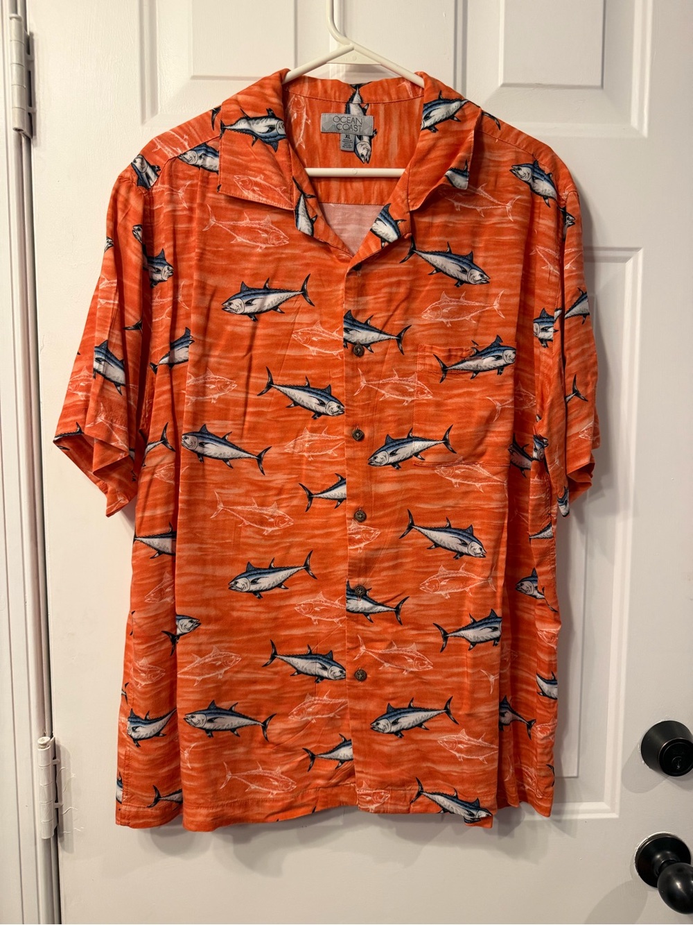 Men's Orange Short-Sleeve Button-Down Shirt with Fish Print